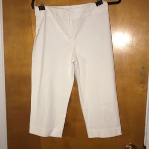 Ann Taylor Margo White Capris Size 4P